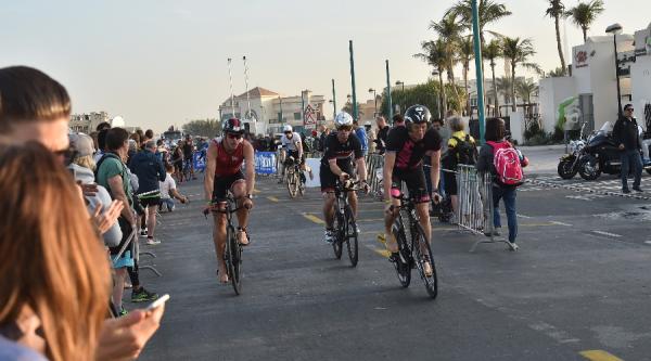 بطولة دبي للرجل الحديدي تنطلق في شارع جميرا الجمعة