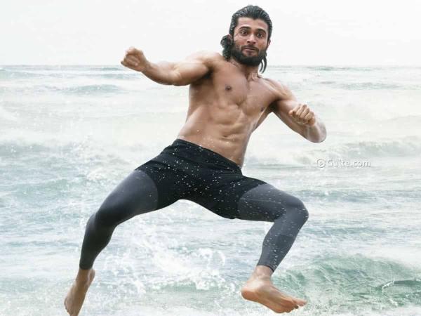 مشهد من فيلم لايجر 2