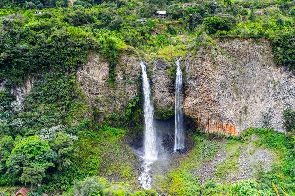 Bridal veil (Manto de la novia), waterfall in Cascades route, Banos, Ecuador 1