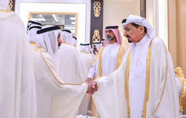 النعيمي وعمار بن حميد يتقبلان التهاني