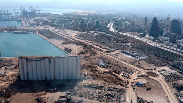 مرفأ بيروت يعود للعمل بشكل طبيعي