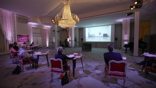 إقامة إحدى أهم مسابقات الباليه في العالم عن بعد