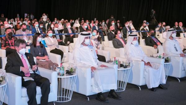 مكتوم بن محمد يشهد جانباً من فعاليات الدورة الأولى من المنتدى العالمي للأعمال لدول «الآسيان» مكتوم بن محمد يشهد جانباً من فعاليات الدورة الأولى من المنتدى العالمي للأعمال لدول «الآسيان»