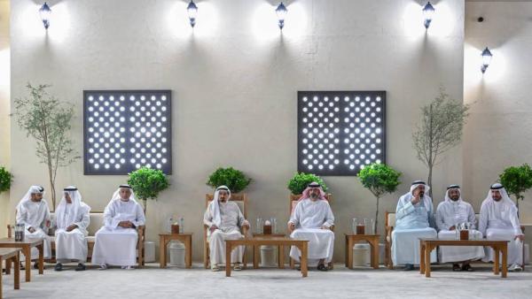 النعيمي وعمار بن حميد خلال استقبال المهنئين