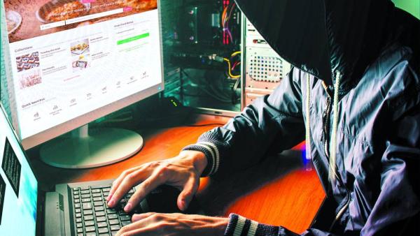 ضرورة التنبّه لقراصنة الإنترنت