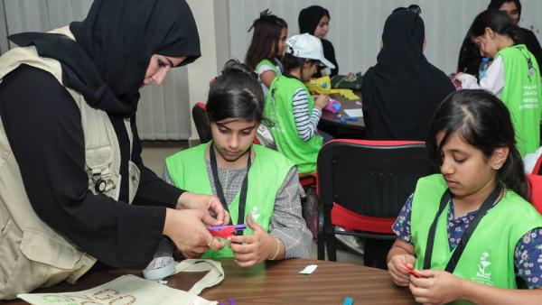 برامج تعليمية توعوية بحسب الفئات العمرية