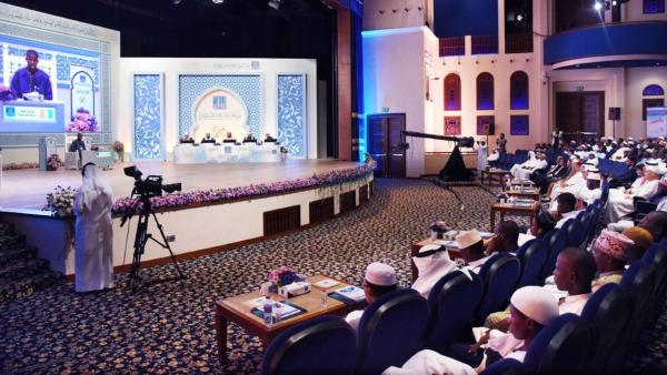 أحد المتسابقين في الجائزة