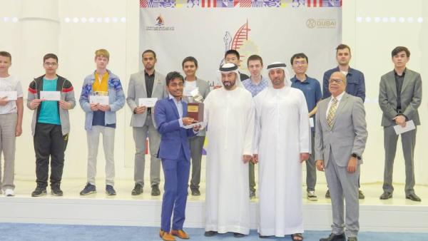 خالد علي بن زايد يتوج الهندي أرافيند والفائزين