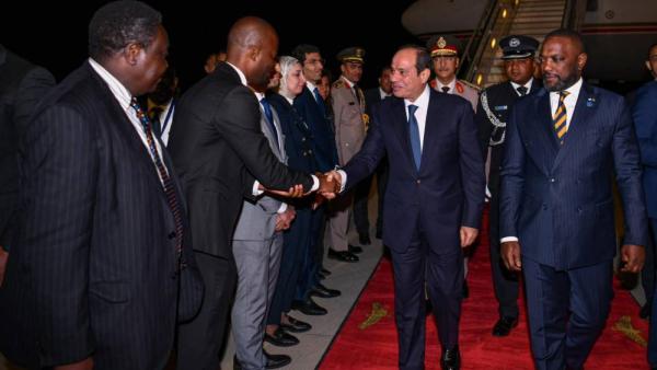 السيسي خلال وصوله إلى زامبيا