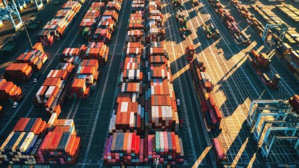 واردات السعودية ترتفع 19.7% في يوليو
