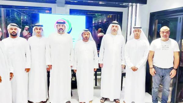 العاجل والحموي والزدجالي مع ممثلي الفرق المشاركة في البطولة