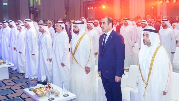 محمد الشرقي خلال عزف السلام الوطني