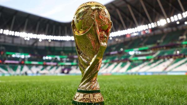 السعودية تعلن نيتها الترشح لاستضافة كأس العالم 2034 السعودية تعلن نيتها الترشح لاستضافة كأس العالم 2034