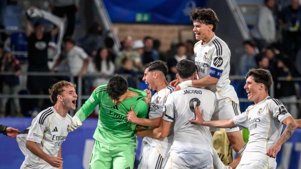 فرحة لاعبي الريال