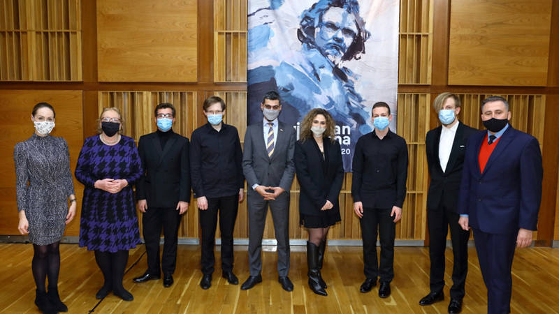 مهرجان أبوظبي يجدد تعاونه مع «لودفيج فان بيتهوفن» في وارسو