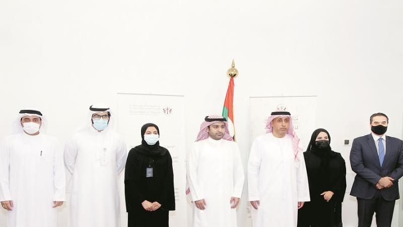 خالد بن صقر وصلاح المحمود وجانب من حضور توقيع المذكرة