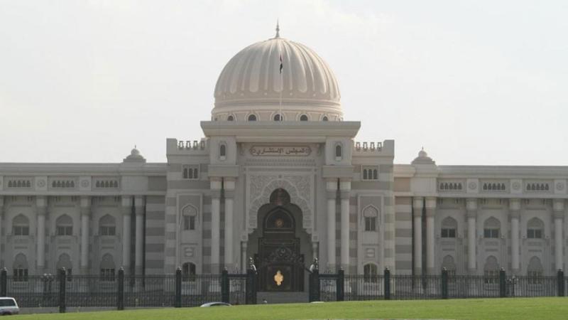 استشاري الشارقة