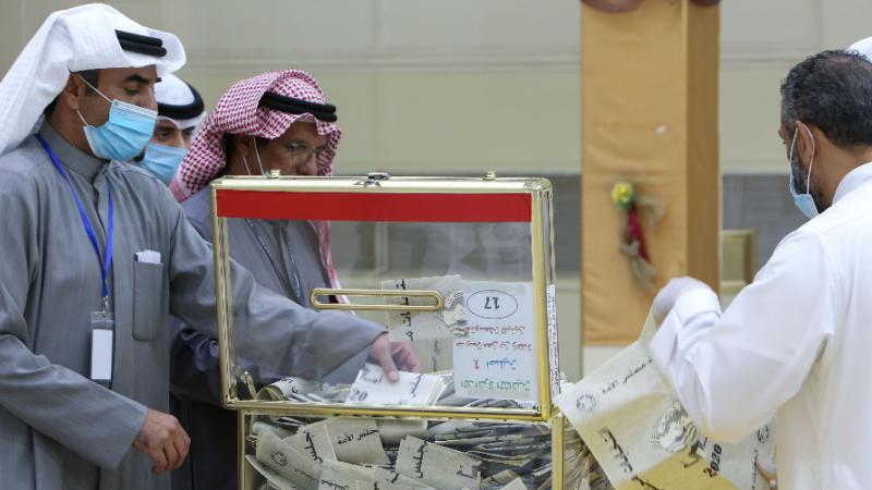 برلمان الكويت بلا نساء.. ووجوه جديدة تتصدر المشهد