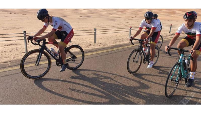  فريق نادي أبوظبي للدراجات