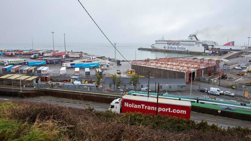 ميناء إيرلندي يتحوّل إلى بوابة أوروبية في أعقاب «بريكست»