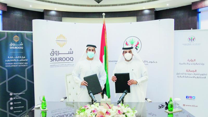 «مالية الشارقة» تقدم بوابة دفع إلكتروني لـ«شروق»