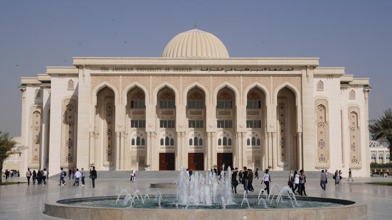 أمريكية الشارقة