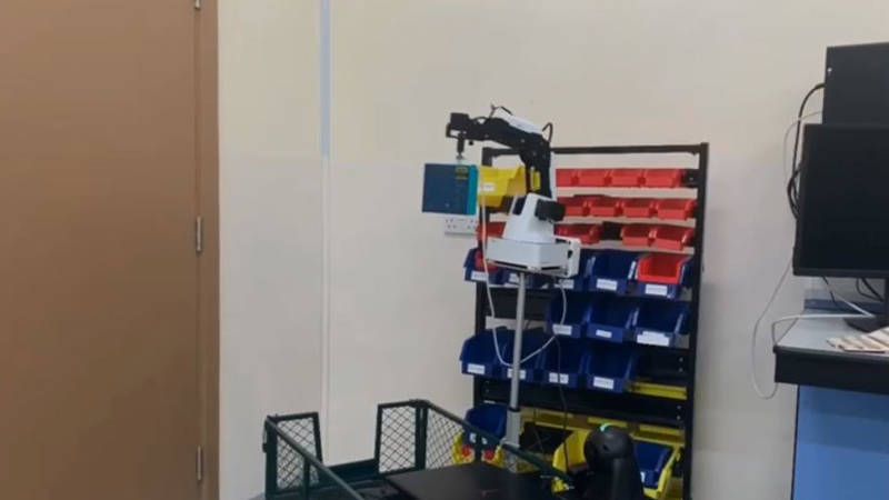 طلبة جامعة أبوظبي