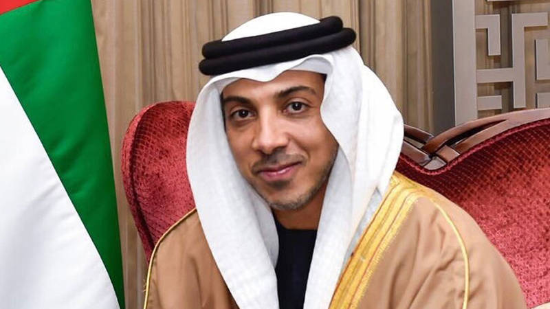 منصور بن زايد يعتمد برنامج سباقات الخيل لموسم 2021 2022 صحيفة الخليج