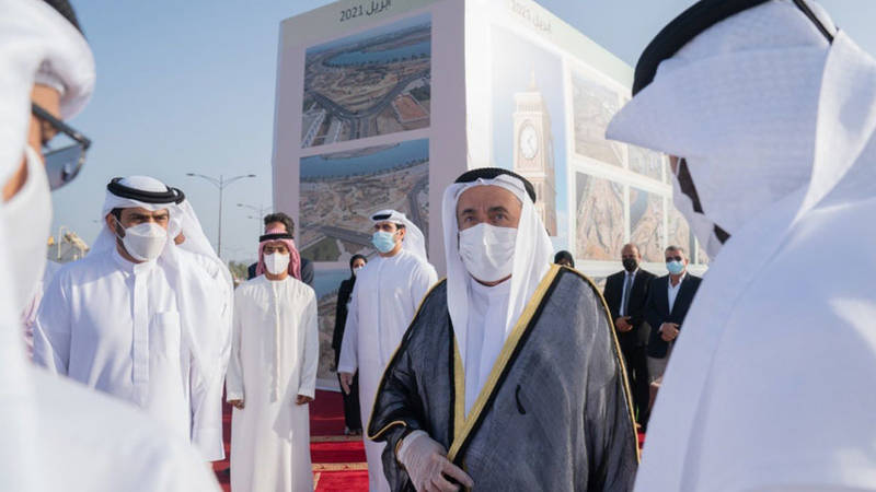 حاكم الشارقة  