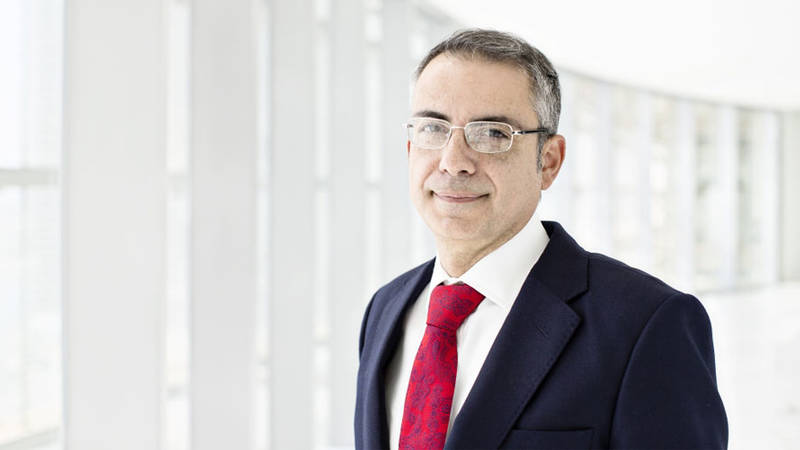 إيمانويل جيفاناكس  