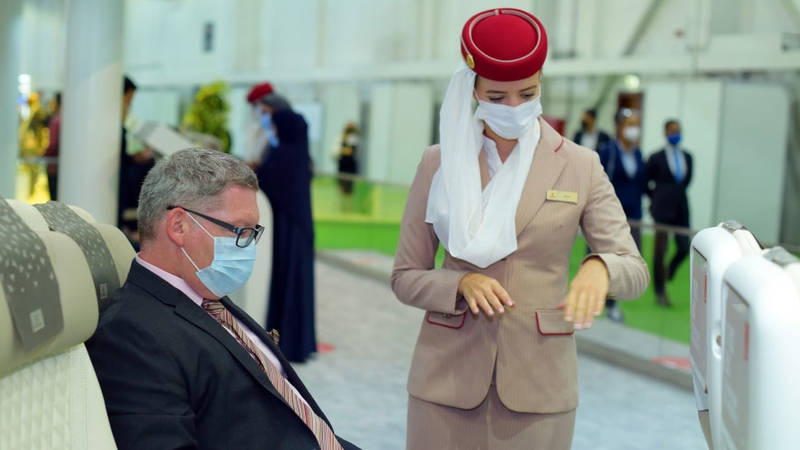 طيران الإمارات 