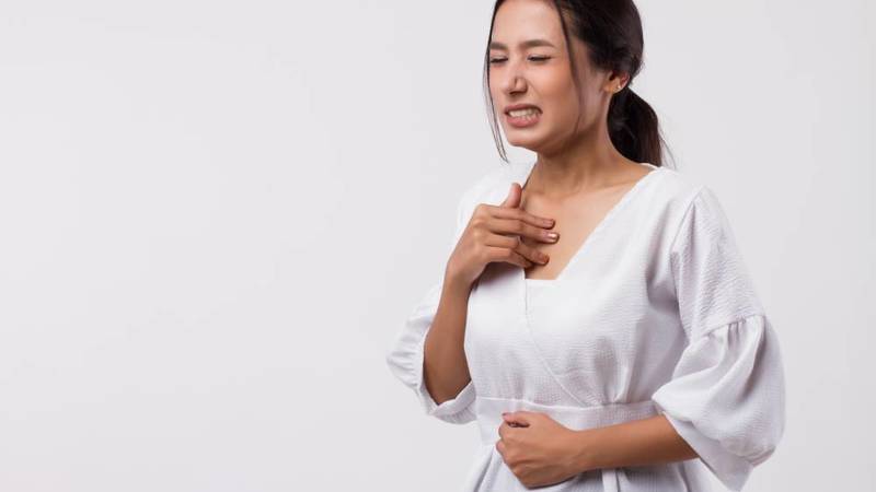 التهاب المريء ارتجاع الأطعمة والأحماض المسبب الرئيسي صحيفة الخليج