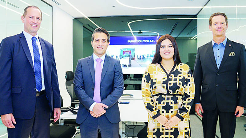  خلال افتتاح غرفة القيادة والتحكم الجديدة  