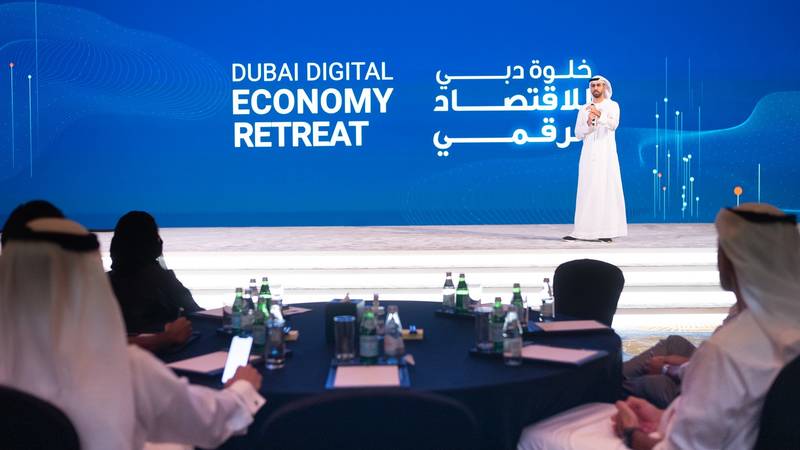 خلوة غرفة دبي للاقتصاد الرقمي تعالج التحديات وتضع توصيات متكاملة لتحفيز نمو القطاع