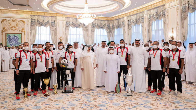 محمد بن زايد