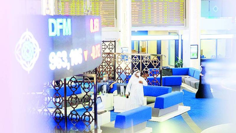 أسواق الإمارات تتباين في مستهل آخر جلسات الأسبوع