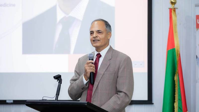 31 طالباً وطالبة ينضمون لدراسة الطب البيطري في جامعة الإمارات