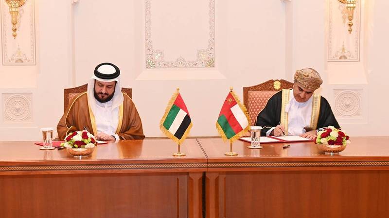 وكالتا أنباء الإمارات وعُمان توقّعان اتفاقية لتعزيز التعاون الإعلامي