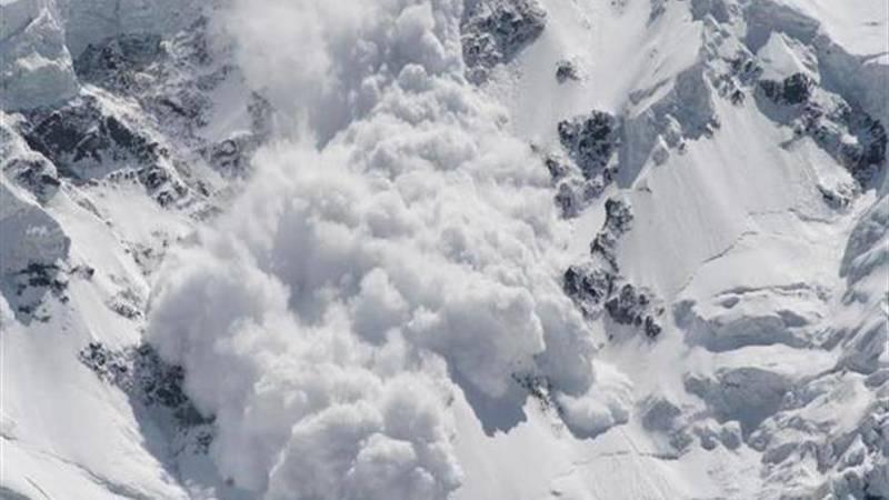 مصرع 10 أشخاص بانهيار جليدي في الجانب الهندي من جبال الهيمالايا
