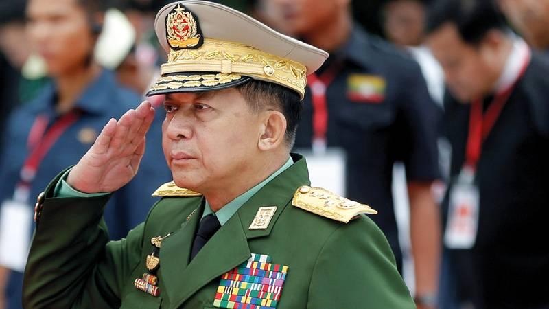 مين أونغ هلاينغ رئيس المجموعة العسكرية الحاكمة في بورما