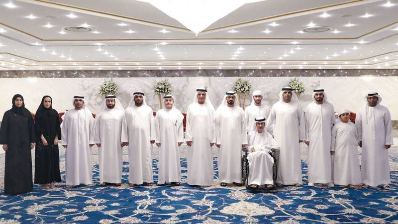 حاكم رأس الخيمة يواصل استقبال المهنئين بحلول شهر رمضان | صحيفة الخليج