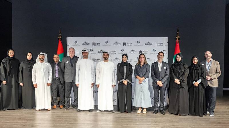 تعاون بين «بيئة أبوظبي» و«ميرال» للحفاظ على الحياة البحرية | صحيفة الخليج