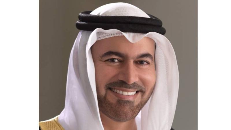 رئيس جمهورية سيشيل يتوسط المشاركين في إطلاق برنامج القيادات التنفيذية