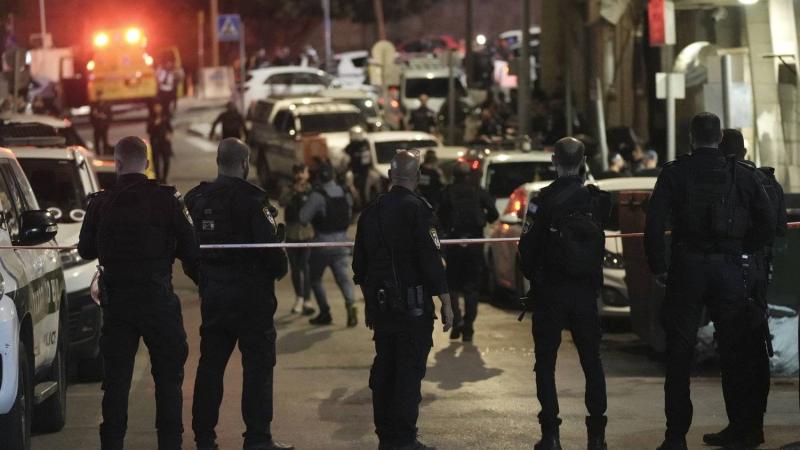 6 إصابات بالشرطة الإسرائيلية في هجوم قرب القدس