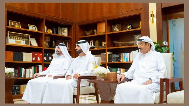 عمار بن حميد يستقبل سفير الكويت ويبحثان تعزيز العلاقات