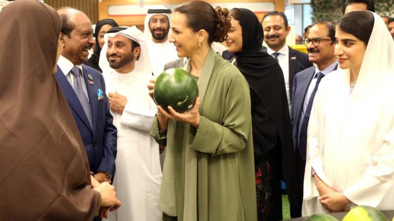  لولو» تطلق «الإمارات أولاً» للمنتجات الزراعية الإماراتية (تصوير محمد الطاهر)