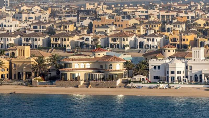 رهن قطعة أرض بـ 1.99 مليار درهم في نخلة جميرا