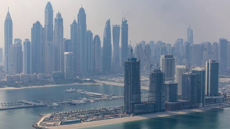 القطاع الخاص في دبي يواصل التوسع الحاد خلال نوفمبر