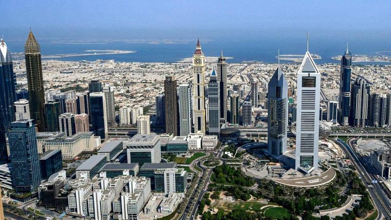 تراجع مبادلات مخاطر الائتمان لحكومة دبي إلى 80 نقطة في أكتوبر