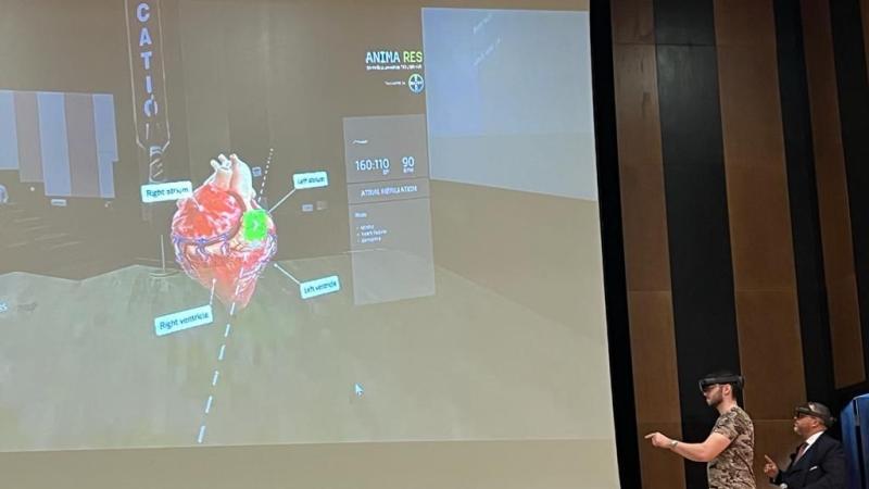 جامعة رأس الخيمة للطب والعلوم الصحية تدمج تقنية «الميتافيرس» في طرق التعليم